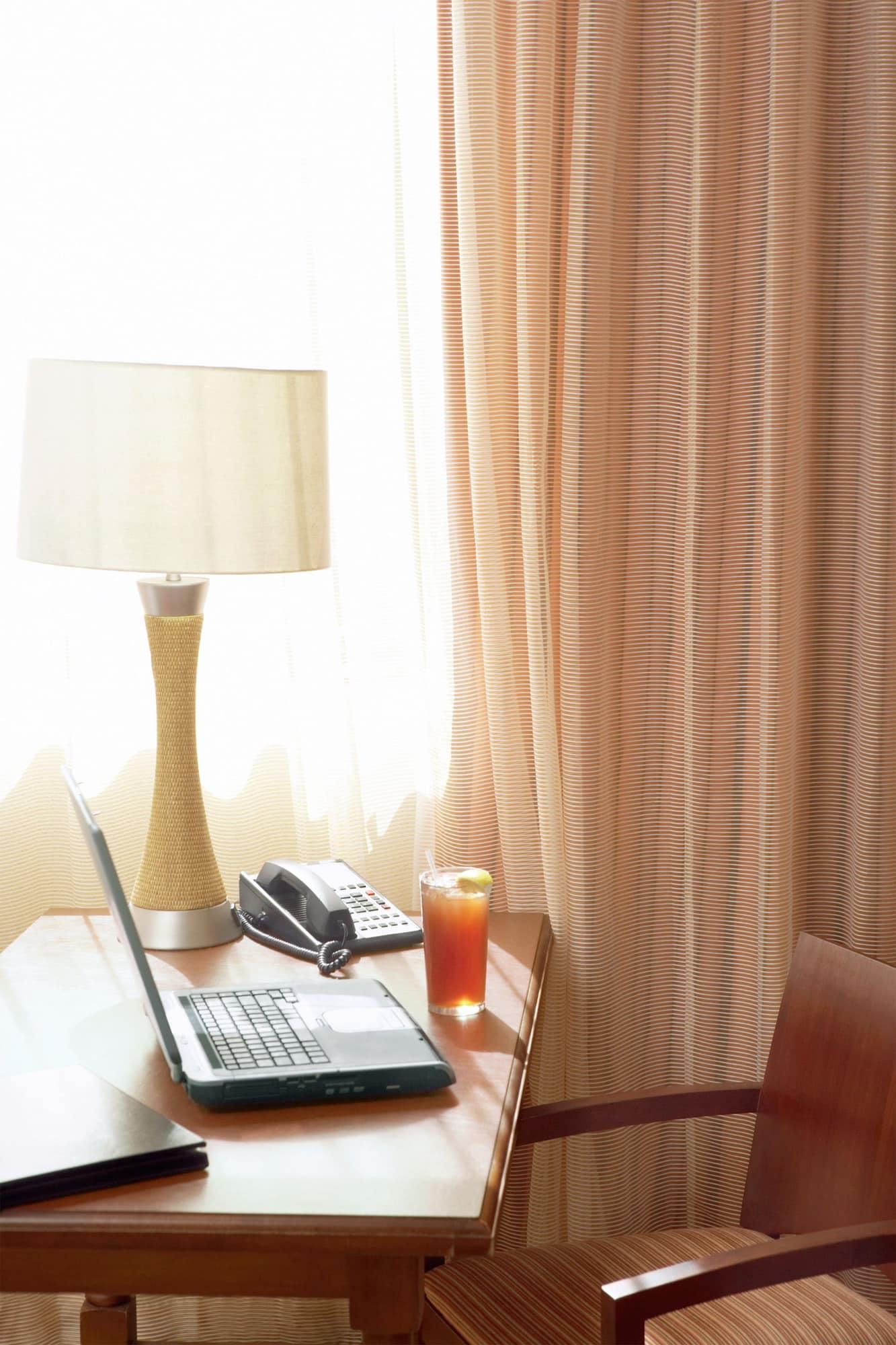 Country Inn & Suites By Radisson, Indianola, Ia Bagian luar foto